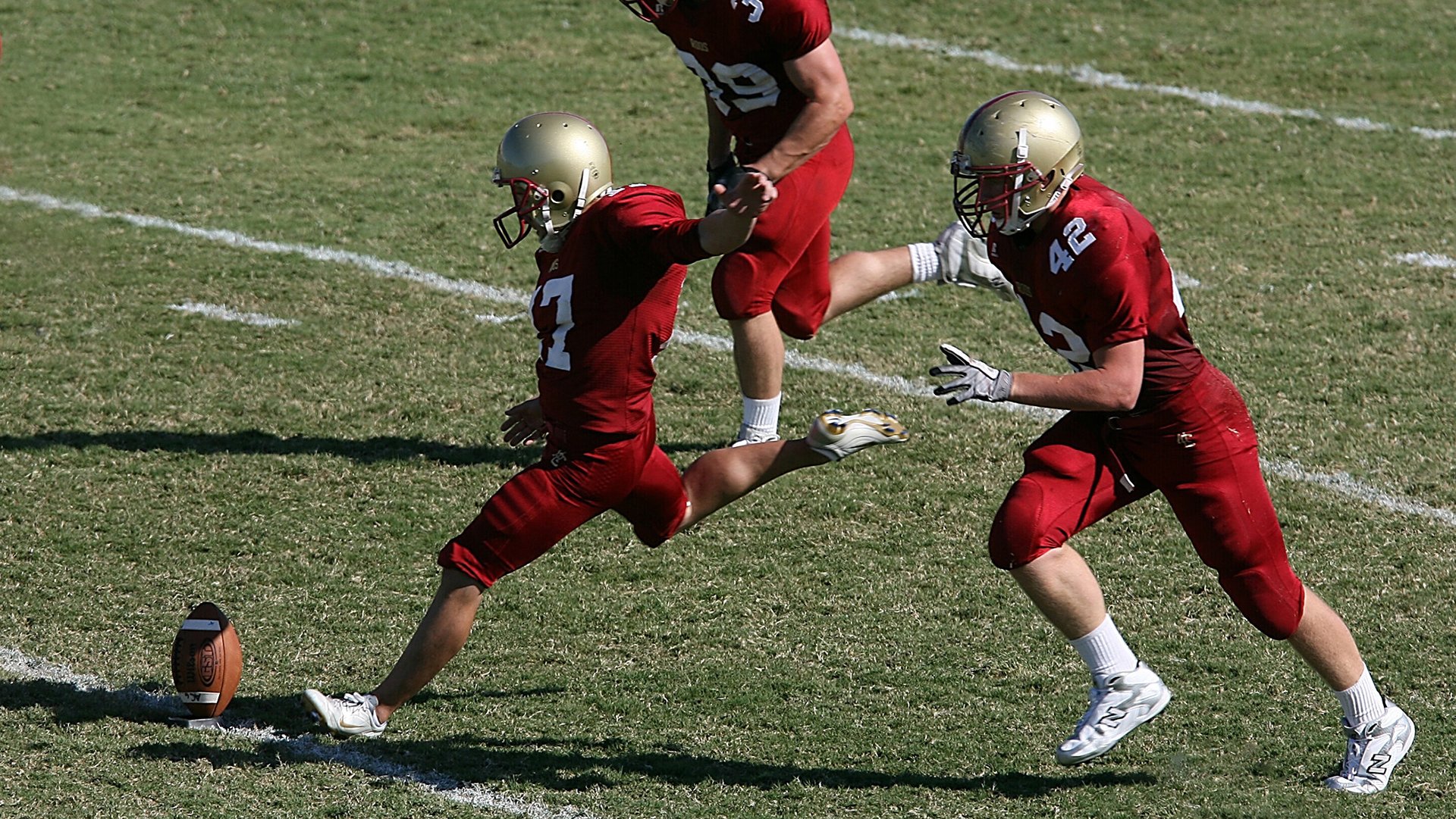 【智能球场】未来比赛场地与科技结合的可能性,智能化足球场
